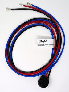 Compressor LV Molded Plug Wire Harness - 120Z5056